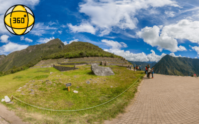 Roca funeraria machupicchu